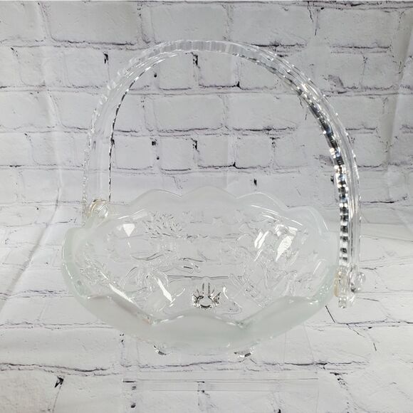 💜Mikasa Holiday Classics Handled Basket - Picture 4 of 5